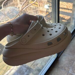 CROCS Women's Cream Clogs